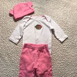 Carter's 0-3 mo girl set